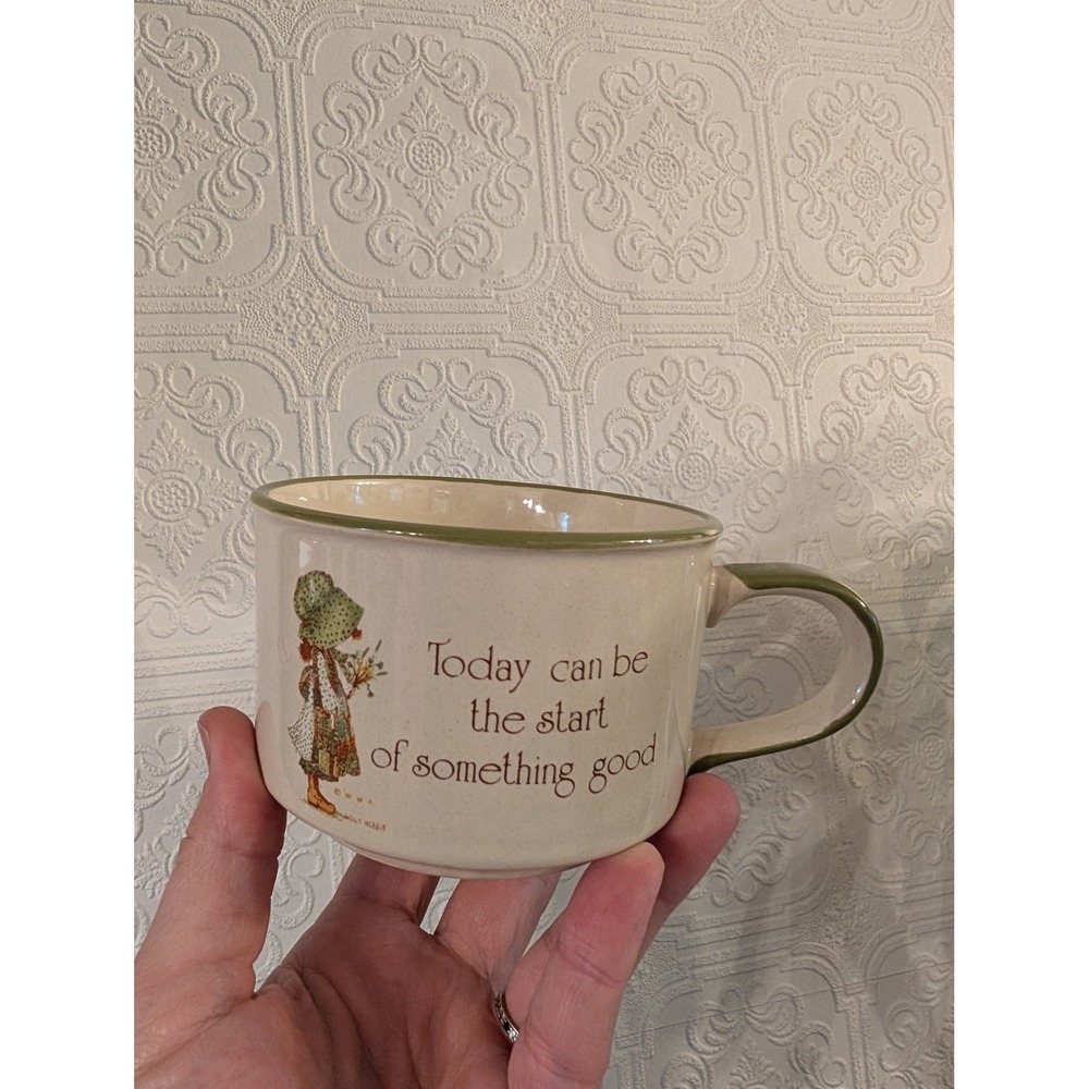 Vintage Holly Hobbie Country Living Mug 1980 Today Can Be The Start Of Something